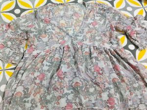 Floral Print V-Neck Blouse