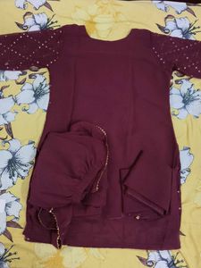Elegant Maroon Kurta Set with Embellishments