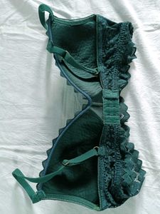 Etam  Green Lace Bralette