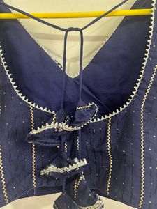 Elegant Navy Blue Lehenga with Padded Blouse