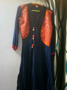 kurti, plan royal blue color