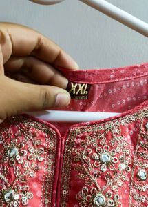 Elegant Pink Embroidered Kurta