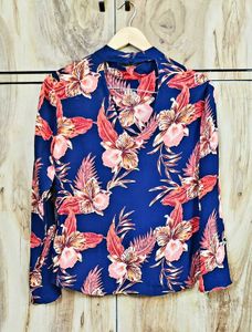 Stylish Floral Print Choker Neck Top Size-34