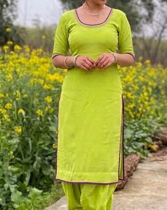Beautiful Olive Green kurta set