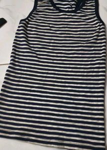 Bundle of 2 Tank Tops (Black &amp; White)