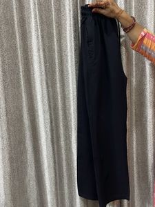 Comfortable Black Wide Leg Lower