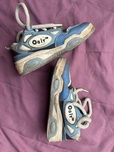 Oglyy Retro Blue Sneakers