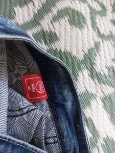 like new Lawman pg3 Men's Blue Washed Jeans