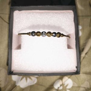 Elegant Beaded Bracelet