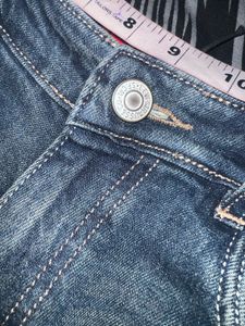 Levi’s Orignal Bootcut jeans