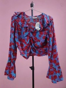 Chic Floral Print Ruched Crop Top