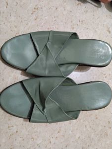 Stylish Flat Sandals