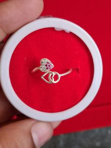 Beautiful New Silver Ring