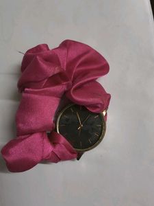 Stylish Scrunchie Watch Set