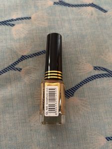Glimmer Diva Nail Enamel
