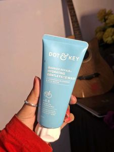 Dot &amp; Key Barrier Repair Face Wash