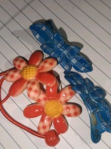 Cute Flower Hair Clips &amp; Scrunchie Set