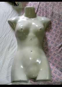Half body mannequin