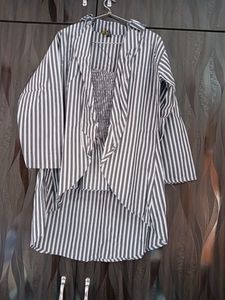 Jacket With High-low Type Top
