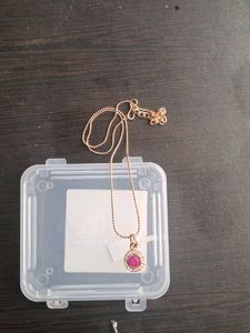 Elegant Pendant Necklace