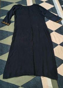 Embroidered Kurta With Freebies 💗