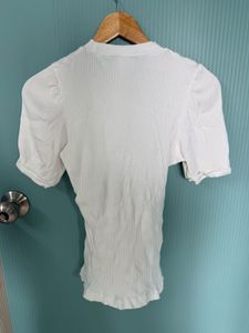 H&amp;M Tee Top For Women Free Size .