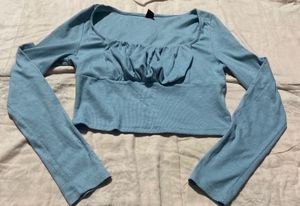 Chic Blue Ribbed Long Sleeve Crop Top