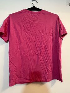 Pull&amp;Bear Vibrant Pink Graphic T-Shirt