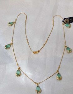 Elegant Teardrop Pendant Necklace