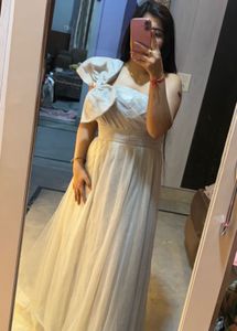 Elegant One-Shoulder Tulle Gown