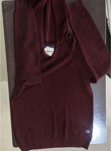 Roadster Knitted Maroon Sweater