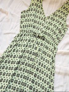 Flowy Summer Dress (Dressberry)