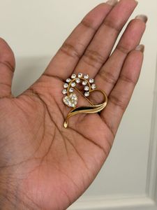 Heart-shaped Brooch with Crystals
