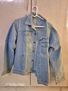 Men's Denim Jacket - Classic Style