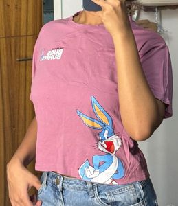 pink crop t shirt