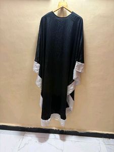 Unique imported Black &amp; White Kaftan abaya