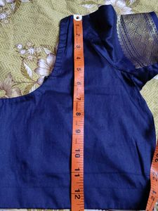 36 size Elegant Navy Blue Silk Blouse