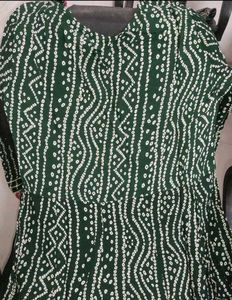 Elegant Green Printed Gown