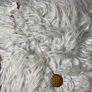 Lovisa Singapore Hammered Pendant Necklace