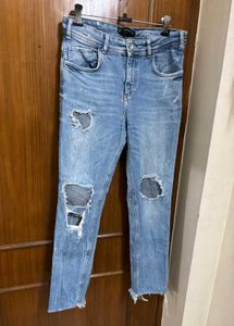 Zara Distressed Light Wash Jeans