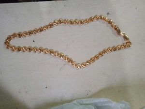 Elegant Gold Chain Necklace
