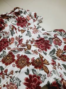 Corset Style Floral Crop Top