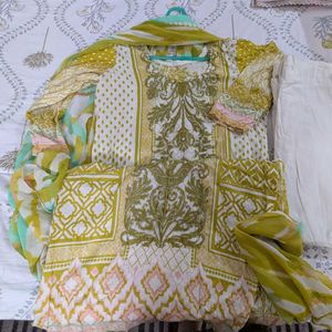 Elegant Kurta Set with Dupatta