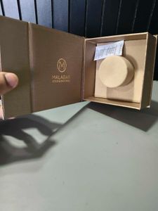 Malabar Gold &amp; Diamonds bangle Box