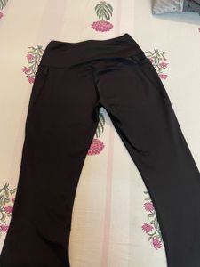 Black Flared Yoga Pants