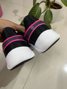 Nike Legend Essential Training Shoe