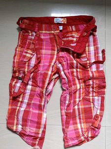 Chic Plaid Cargo Capris
