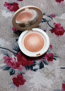 Shimmering Blush Compact