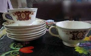 Dining Table Crockery