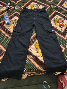 Stylish Women's Cargo Jeans